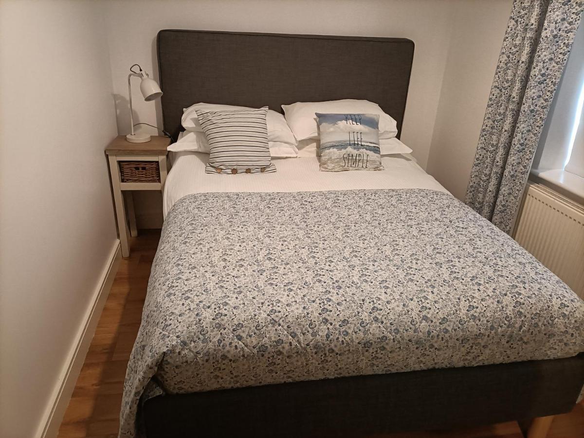 캐릭퍼거스 Harbour View 아파트 객실 사진